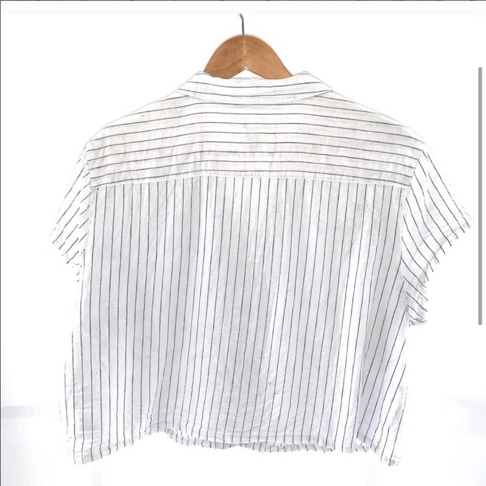 Cropped Pinstripe Button Up Wooden Beachy Blouse - Picture 2 of 6